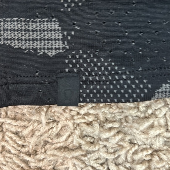 Lululemon Tank Top - Picture 3 of 4